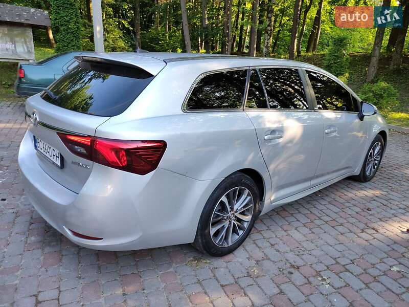 Универсал Toyota Avensis 2016 в Харькове