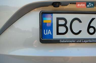 Универсал Toyota Avensis 2016 в Харькове