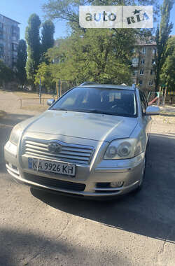 Універсал Toyota Avensis 2004 в Києві