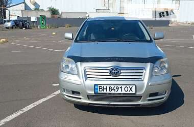 Седан Toyota Avensis 2003 в Одессе