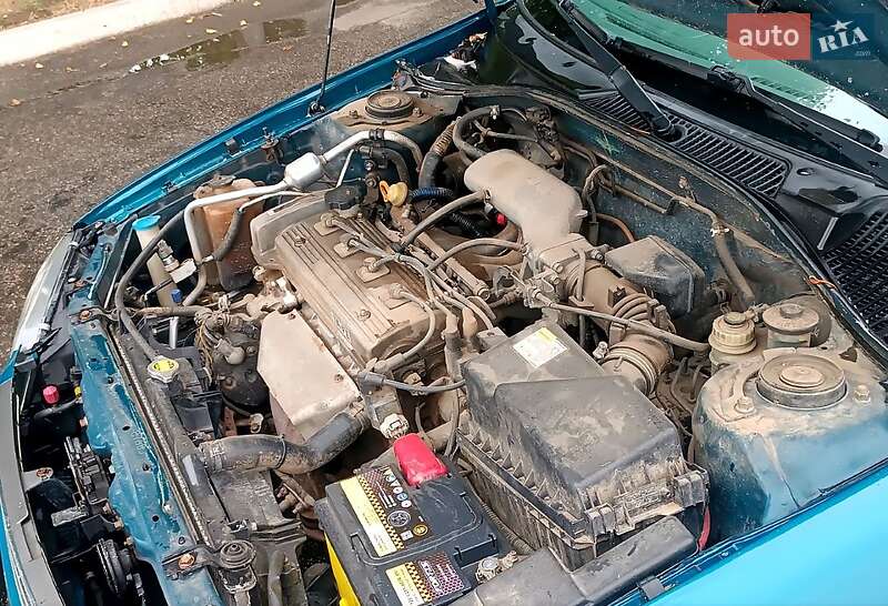 Лифтбек Toyota Avensis 1999 в Измаиле