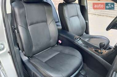 Седан Toyota Avensis 2009 в Одессе