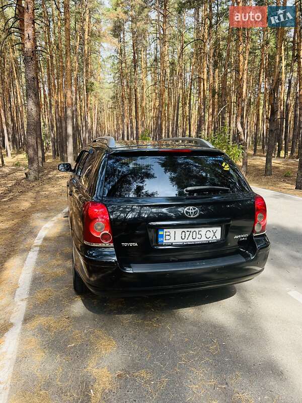 Универсал Toyota Avensis 2007 в Полтаве