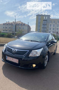 Седан Toyota Avensis 2009 в Житомирі