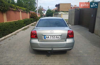Седан Toyota Avensis 2006 в 