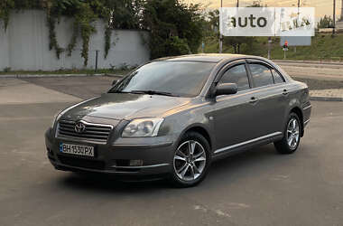 Седан Toyota Avensis 2003 в Одесі