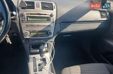 Универсал Toyota Avensis 2011 в Киеве