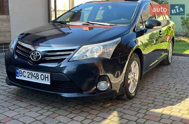 Універсал Toyota Avensis 2012 в Дрогобичі