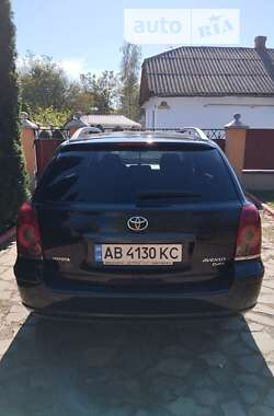 Универсал Toyota Avensis 2007 в Калиновке