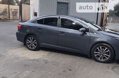 Седан Toyota Avensis 2012 в Кременчуге