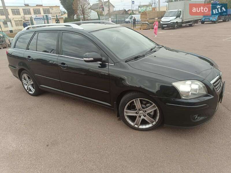 Универсал Toyota Avensis 2008 в Житомире