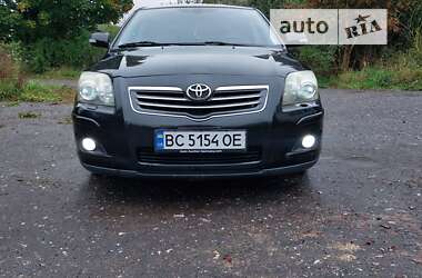 Седан Toyota Avensis 2006 в Львові