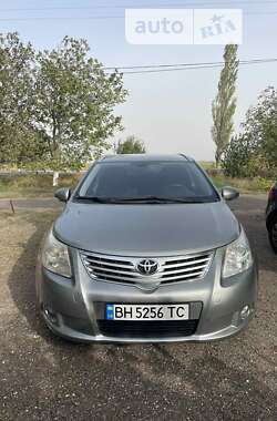 Універсал Toyota Avensis 2009 в Одесі