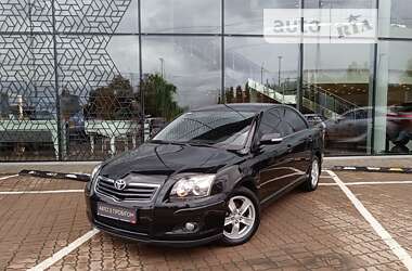 Седан Toyota Avensis 2008 в Киеве