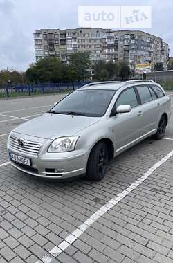 Універсал Toyota Avensis 2004 в Червонограді