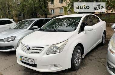 Седан Toyota Avensis 2011 в Києві