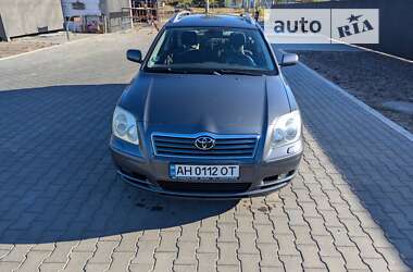 Універсал Toyota Avensis 2006 в Дніпрі