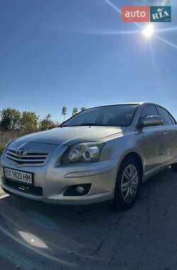 Седан Toyota Avensis 2006 в Хмельницком