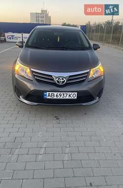 Седан Toyota Avensis 2012 в Вінниці