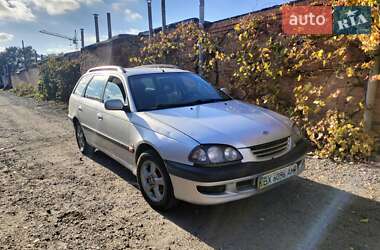 Универсал Toyota Avensis 2000 в Виннице