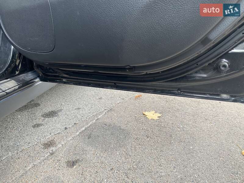 Седан Toyota Avensis 2007 в Киеве