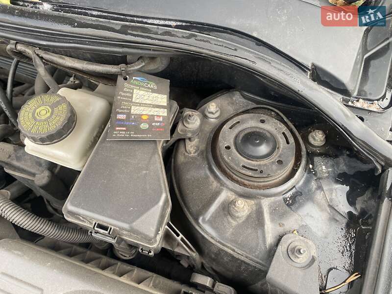 Седан Toyota Avensis 2007 в Киеве