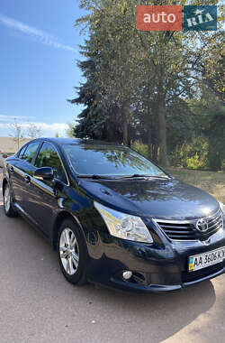 Седан Toyota Avensis 2011 в Житомире