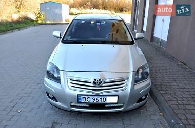 Седан Toyota Avensis 2007 в Львове