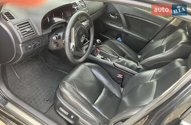 Универсал Toyota Avensis 2010 в 