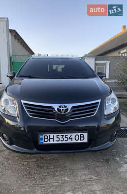 Универсал Toyota Avensis 2010 в 
