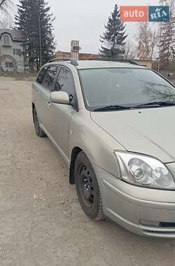 Универсал Toyota Avensis 2004 в Баре