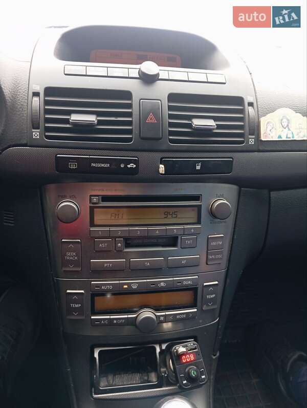 Универсал Toyota Avensis 2004 в Баре фото 13 Универсал Toyota Avensis 2004 в Баре