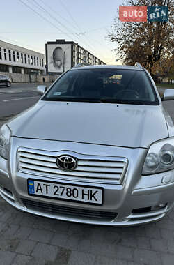 Універсал Toyota Avensis 2006 в Івано-Франківську