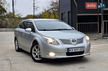 Универсал Toyota Avensis 2009 в Киеве