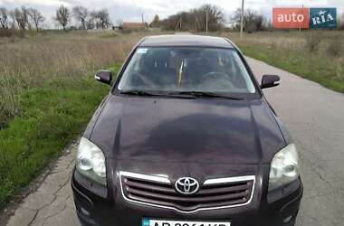 Седан Toyota Avensis 2008 в Запоріжжі