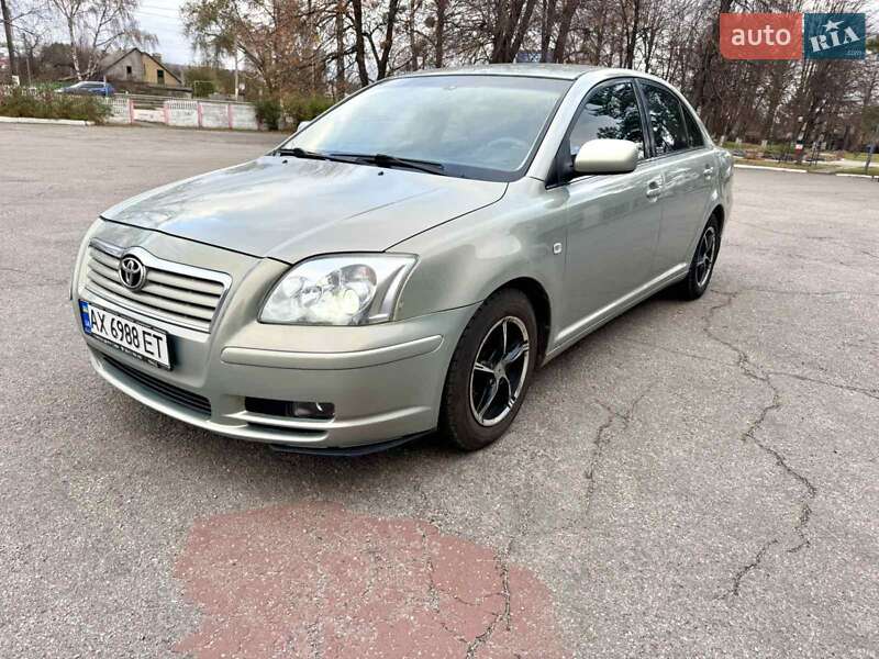 Седан Toyota Avensis 2004 в Харькове фото 2 Седан Toyota Avensis 2004 в Харькове