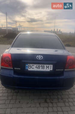 Седан Toyota Avensis 2005 в Львове