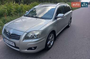 Універсал Toyota Avensis 2006 в Житомирі