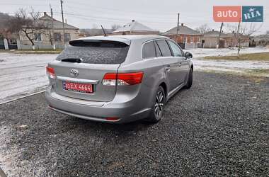 Универсал Toyota Avensis 2012 в Ананьеве