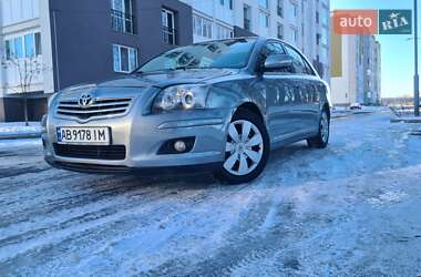 Ліфтбек Toyota Avensis 2008 в Вінниці