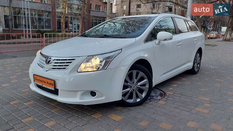 Универсал Toyota Avensis 2010 в Одессе
