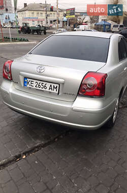 Седан Toyota Avensis 2007 в Днепре