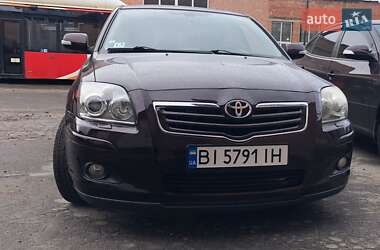 Седан Toyota Avensis 2008 в Полтаві