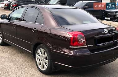 Седан Toyota Avensis 2008 в Полтаві