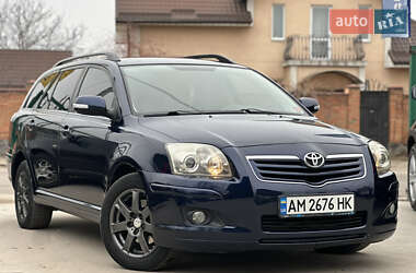 Універсал Toyota Avensis 2006 в Бердичеві