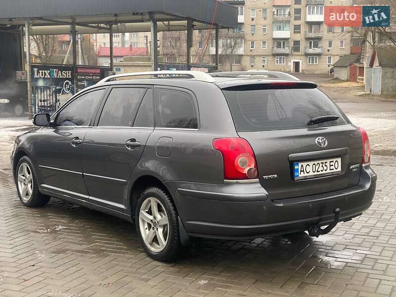 Универсал Toyota Avensis 2007 в Рожище