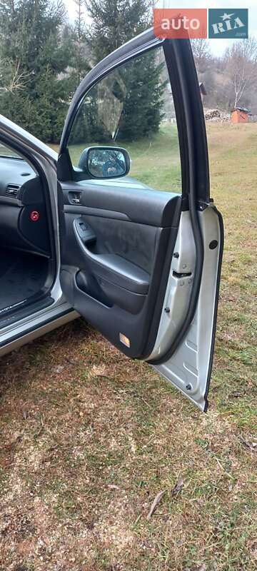 Универсал Toyota Avensis 2006 в Сколе