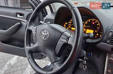 Універсал Toyota Avensis 2008 в Кам'янському