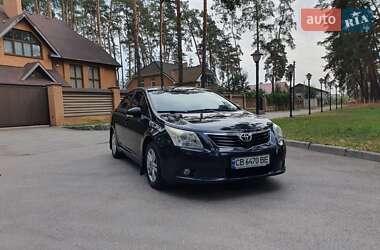 Седан Toyota Avensis 2011 в Чернігові