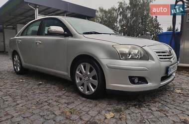 Ліфтбек Toyota Avensis 2008 в Зборові